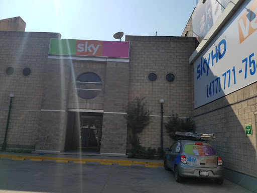 VETV Sky, Blvd. Torres Landa Oriente 4014, Sección Electoral 1581, Azteca, 37520 León, Gto., México, Empresa de televisión por cable | GTO