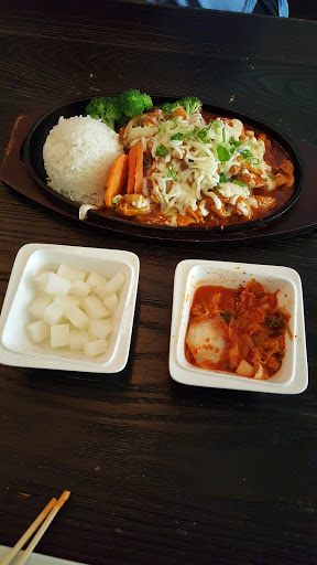 Korean Restaurant «BonChon», reviews and photos, 299 Essex St, Salem, MA 01970, USA