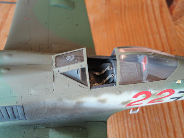 Hasegawa 1/48 Fw 190A-9 Red 22 Bad Langensalza DSC03014