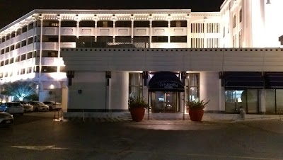 Photos of Le Meridien Abu Dhabi