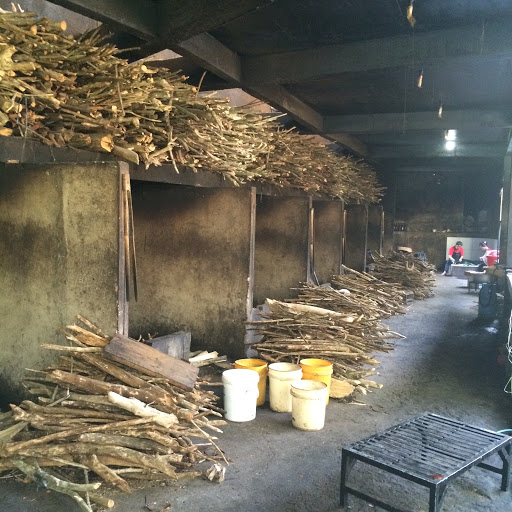 Warung Babi Guling Bu Oka 3