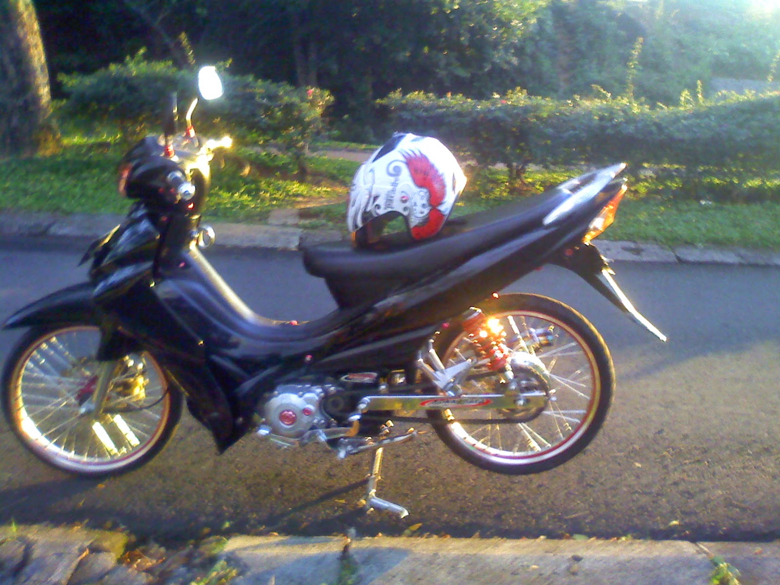 Ide 96 Modif Motor Jupiter Z Simple Terbaru Velgy Motor