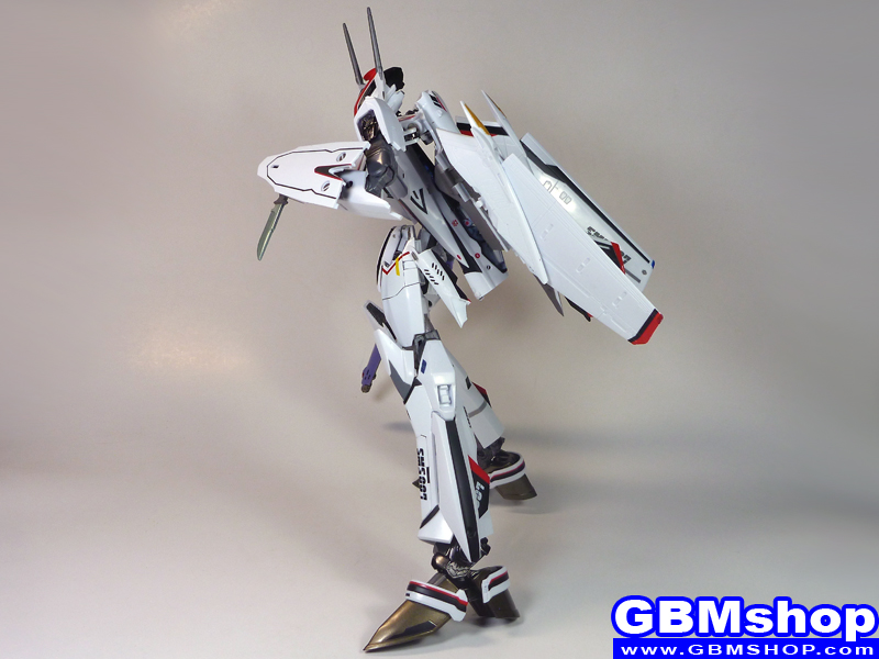 Macross Frontier VF-25F Renewal Version Battroid Mode