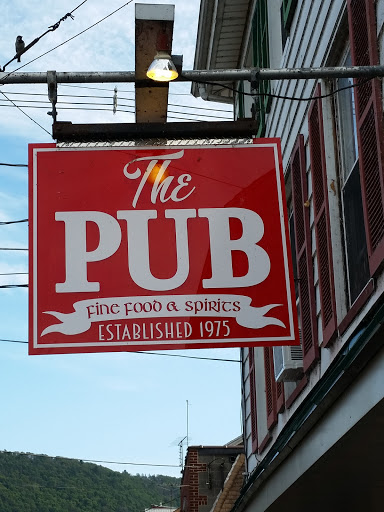 American Restaurant «The Pub», reviews and photos, 101 N Market St, Duncannon, PA 17020, USA