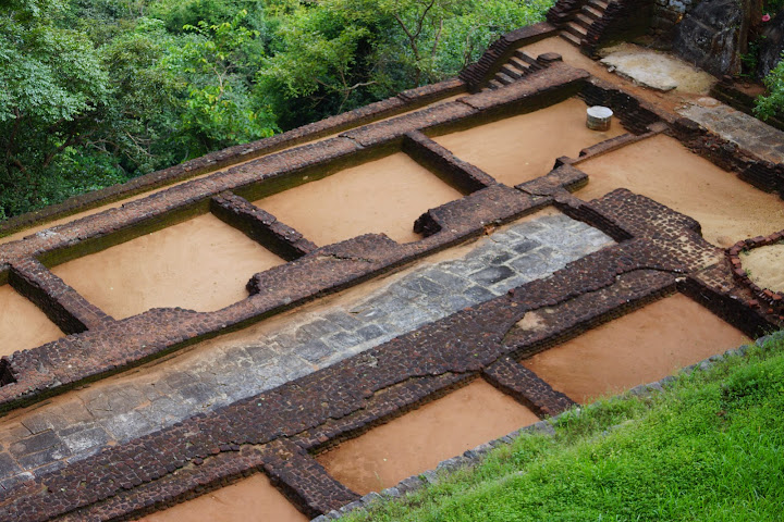 Шри-Ланка: на машине 1 100 км,  фото без комментариев, март-апрель 2013г.