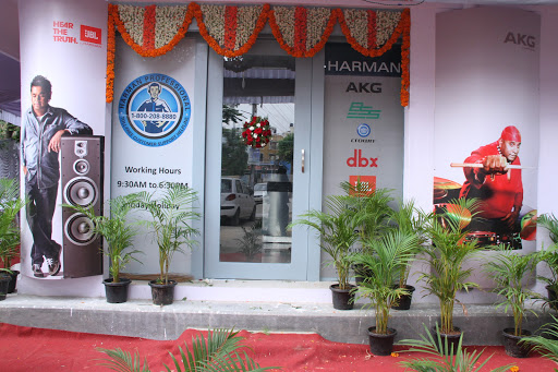 Harman Service Centre, 100, Ground Floor, 6th cross, Shamanna Layout, Lingarajpuram, Bengaluru, Karnataka 560084, India, Stereo_Repair_Service, state KA