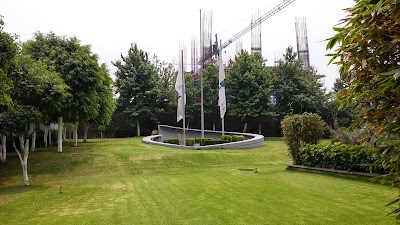 Photos of Zara Gran Sur