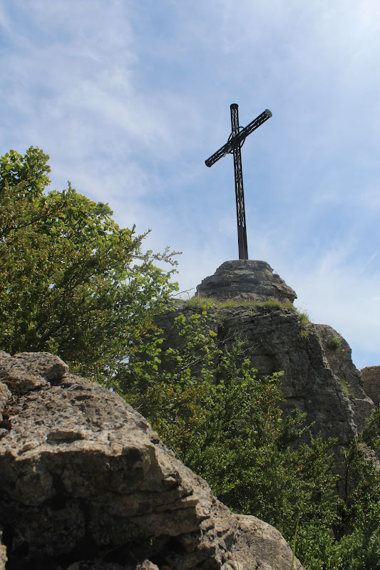 Torcieux - La Croix des moines - Les Moines - le près Charvet IMG_3345