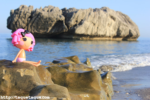 mi Lalaloopsy Crumbs Sugar Cookie en la playa (Estepona - Málaga)