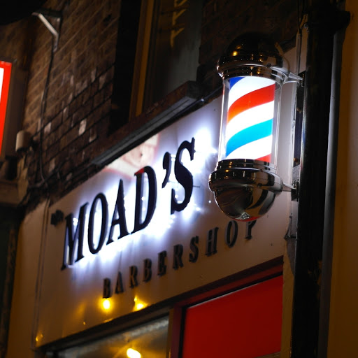 Moad's Barbershop logo