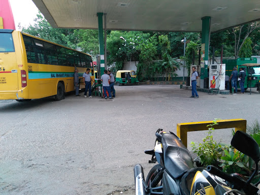 Indraprastha Gas Limited CNG PUMP, Outer Ring Rd, Co-operative Group Housing Societies Pitampura, Mangolpuri, Delhi, 110034, India, CNG_Station, state UP