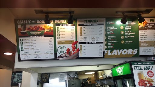 Chicken Wings Restaurant «Wingstop», reviews and photos, 17419 Crenshaw Blvd, Torrance, CA 90504, USA