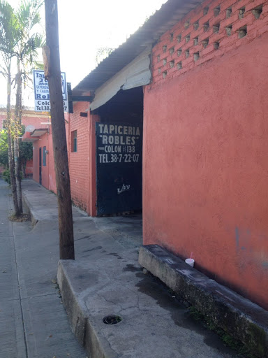 Tapiceria Robles, 48740, Colón 138, Centro, El Grullo, Jal., México, Mantenimiento y reparación de vehículos | JAL