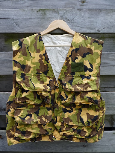 ID on this camo vest Vest%25201%2520Front