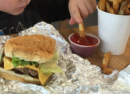 Fast Food Restaurant «Five Guys», reviews and photos, 26 Galaxy Pass, Sutton, MA 01590, USA