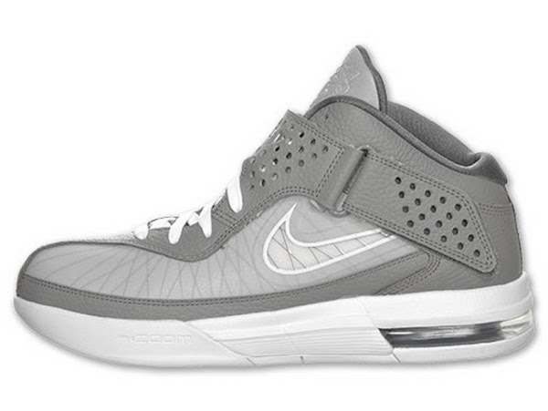 Actual Photos of LeBron Soldier V Basketball Shoe in Cool Grey