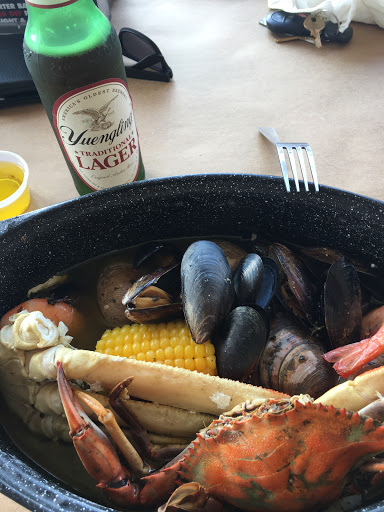 Restaurant «Abners Crab House», reviews and photos, 3748 Harbor Rd, Chesapeake Beach, MD 20732, USA