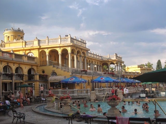 Budapest II: tour gratuito & Baños Szechenyi - En SOLITARIO por Rumanía, Hungría, Eslovaquia & Chequia (18)