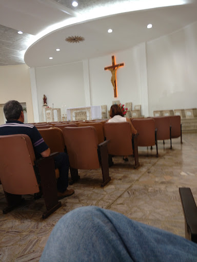 Catedral Diocesana Nossa Senhora de Fátima, Rua Praça Prefeito Euclides Antônio Fabris - Centro, Naviraí - MS, 79950-000, Brasil, Local_de_Culto, estado Mato Grosso do Sul