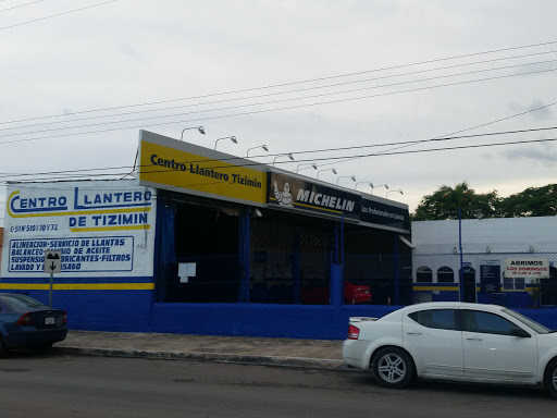 Centro Llantero de Tizimín, Calle 51 510, Centro, 97700 Tizimín, Yuc., México, Mantenimiento y reparación de vehículos | YUC