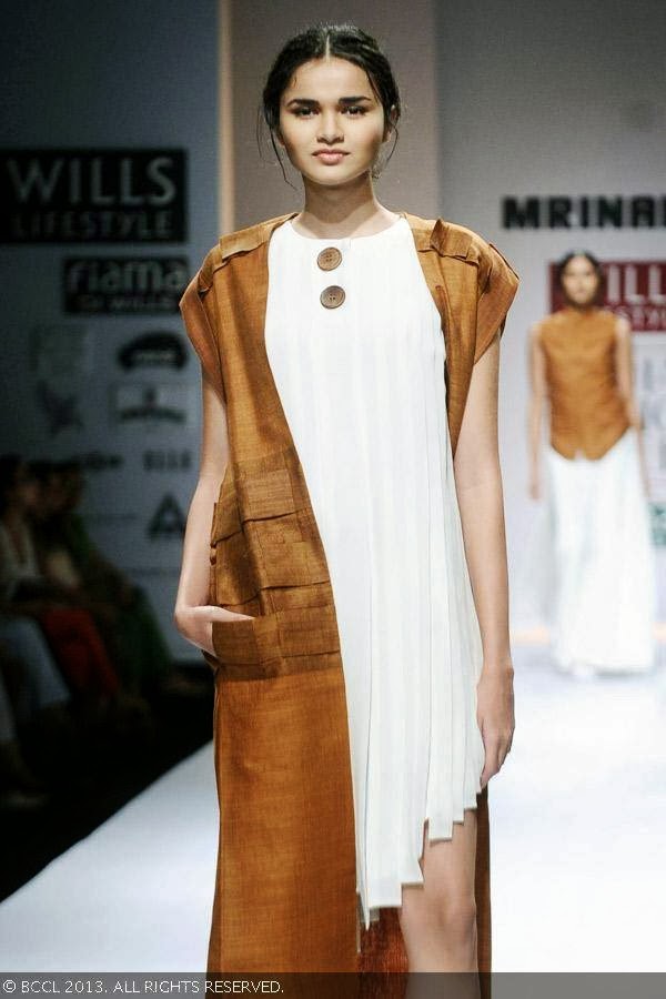 Shweta Dolli flaunts a creation by fashion designer Mrinalini on Day 3 of Wills Lifestyle India Fashion Week (WIFW) Spring/Summer 2014, held in Delhi.
