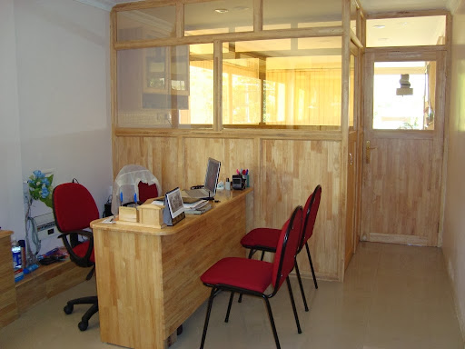 Park Dental Clinic, Edappally Raghavan Pillai Rd, Punnakkal, Elamakkara, Kochi, Kerala 682026, India, Clinic, state KL