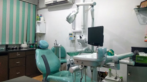 Radiance Smile Care Dental clinic, Shop No. A GS-2, Ground Floor, Prabhu Residency, Porvorim, Aradi Socorro, Goa 403501, India, Periodontist, state GA