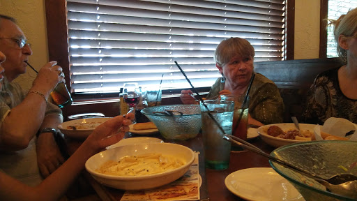 Italian Restaurant «Olive Garden», reviews and photos, 4420 14th St W, Bradenton, FL 34207, USA