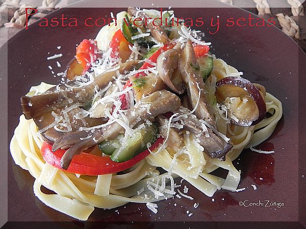 Pasta Con Verduras Y Setas
