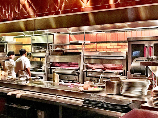 Fleming’s Prime Steakhouse & Wine Bar