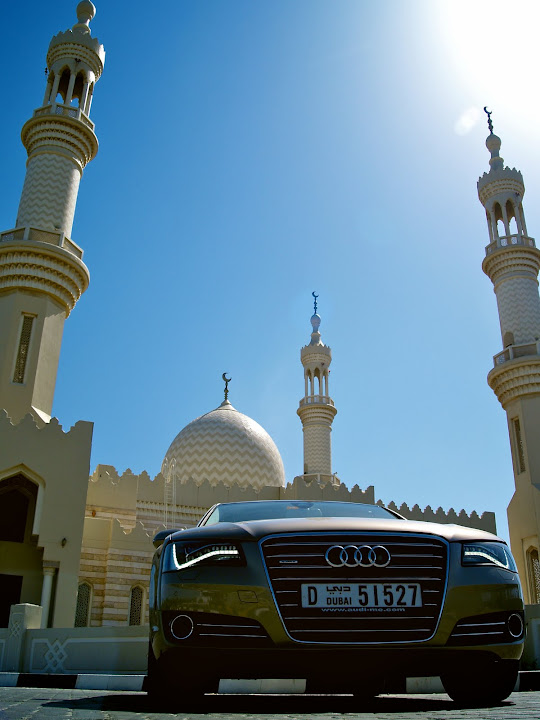 Audi A8 in front of the main mosque at Dibba