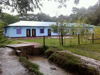 Photos of 3 No. Kachhapia Union Parishad Cyclone Shelter