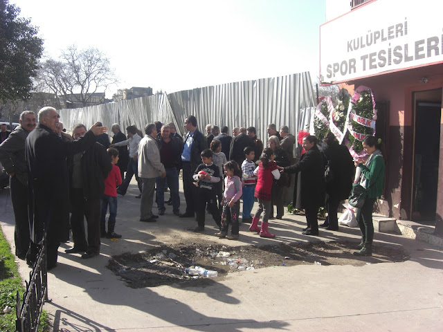 10.03.2013 Pazar Gn Yaplan Kumkap Sarubuk81 Spor Kulbn 13. Olaan Kongresi   Resmi byk grmek iin ltfen tklaynz... 