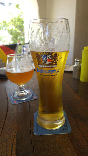 Hoffmann Brat Haus