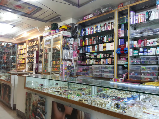 Laxmi Novelties, Shop no G.19, Ground Floor Gopi Circle, Nehru Road, Tilak Nagar, Durgigudi, Shivamogga, Karnataka 577201, India, Novelties_Wholesaler, state KA
