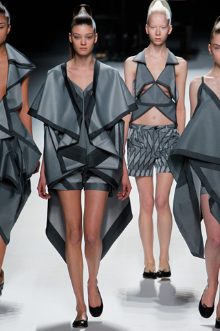 DIARY OF A CLOTHESHORSE: Issey Miyake Fall/Winter 2011/12