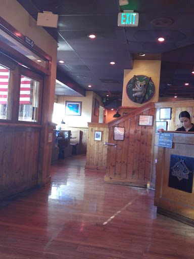 Steak House «Outback Steakhouse», reviews and photos, 530 N Mountain Ave, Upland, CA 91786, USA