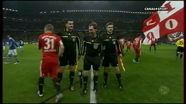 Copa de Alemania, Semifinal, Bayern Munich 0-1 Schalke 04, partido completo Germ.Cp.2010.2011.Bay.Shlk.9%20(6)