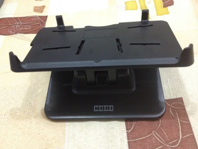 Hori 3DS Charger Stand
