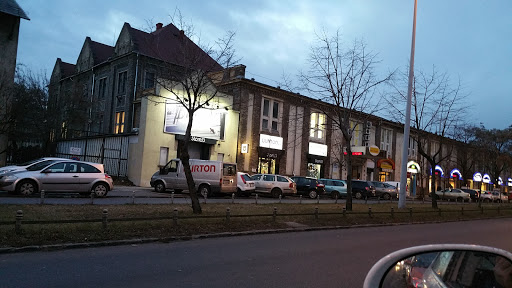 Store 13