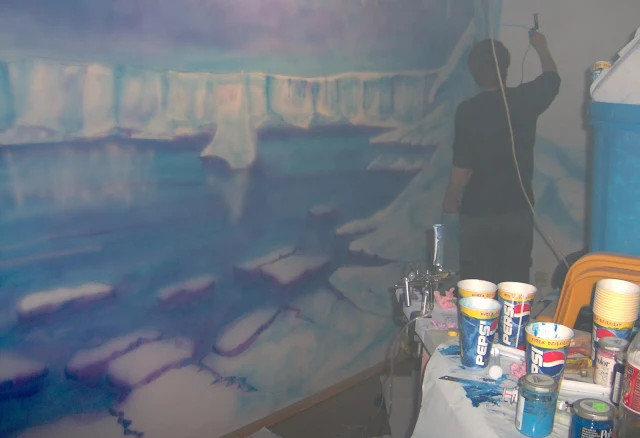 artystyczne malowanie lodziarni, obraz malowany na ścianie