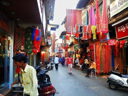 Akal Market, J S Complex, Chaura Bazar Road, Nigar Mandi, Dal Bazar, Ludhiana, Punjab 141001, India, Market, state PB