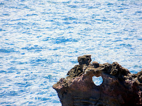 On the way to Nakalele Blowhole