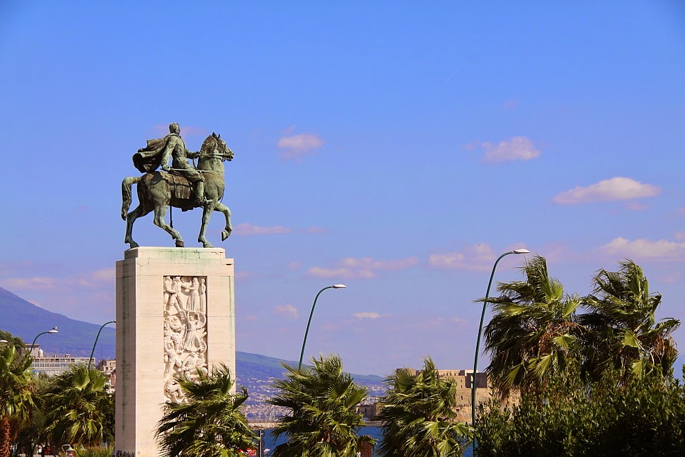 Осень 2013, круиз, MSC Preziosa, Барселона, Марсель, Генуя, Мессина, Тунис, Неаполь