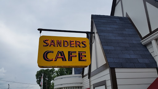 Cafe «Harland Sanders Cafe and Museum», reviews and photos, 688 US Highway 25 W, Corbin, KY 40701, USA
