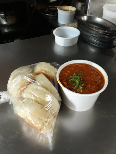 Nylon Pav Bhaji, C-146, Nizampura Main Rd, Giriraj Society, Swaminarayan Nagar, Nizampura, Vadodara, Gujarat 390002, India, Fast_Food_Restaurant, state GJ