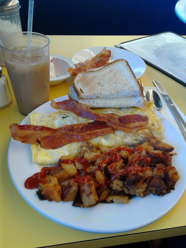 Breakfast Restaurant «Seaplane Diner», reviews and photos, 307 Allens Ave, Providence, RI 02905, USA