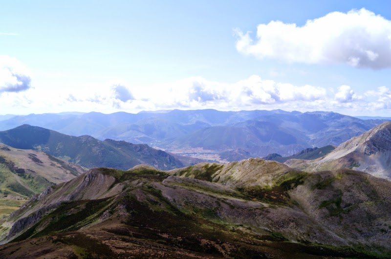 Pateando España - Blogs de España - Peña Orniz Y Cuetalbo: Las Fuentes Del Sil (Babia) (18)