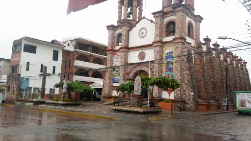 Plaza Del Pitillal, Av. Emiliano Zapata s/n, Pitillal Centro, 48290 Puerto Vallarta, Jal., México, Actividades recreativas | JAL