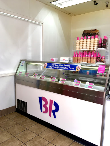 Ice Cream Shop «Baskin-Robbins», reviews and photos, 905 Lomas Santa Fe Dr, Solana Beach, CA 92075, USA